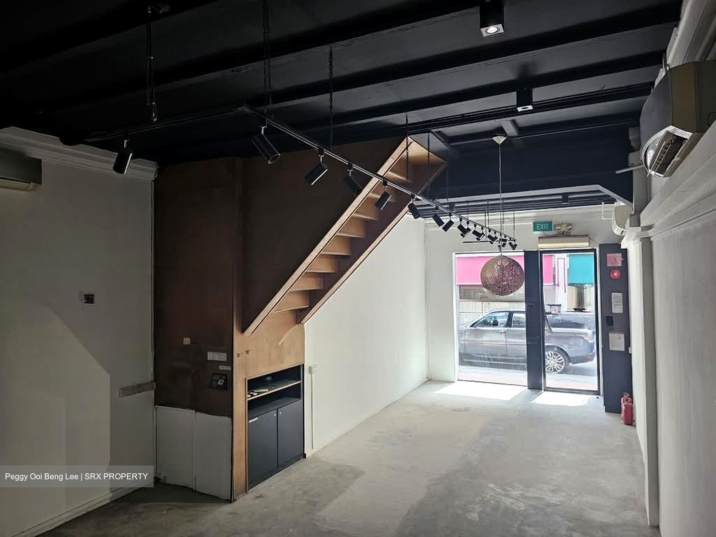 Sago Street (D1), Retail #566779771